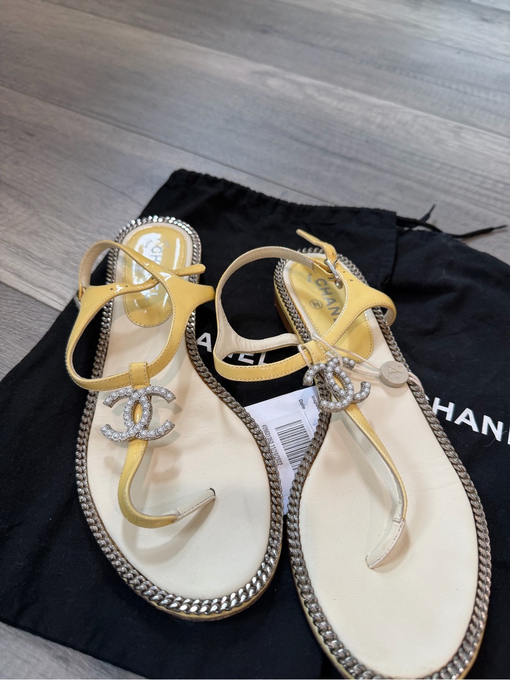 CHANEL Yellow Crystal CC T-Strap Sandals - Picture 2 of 4
